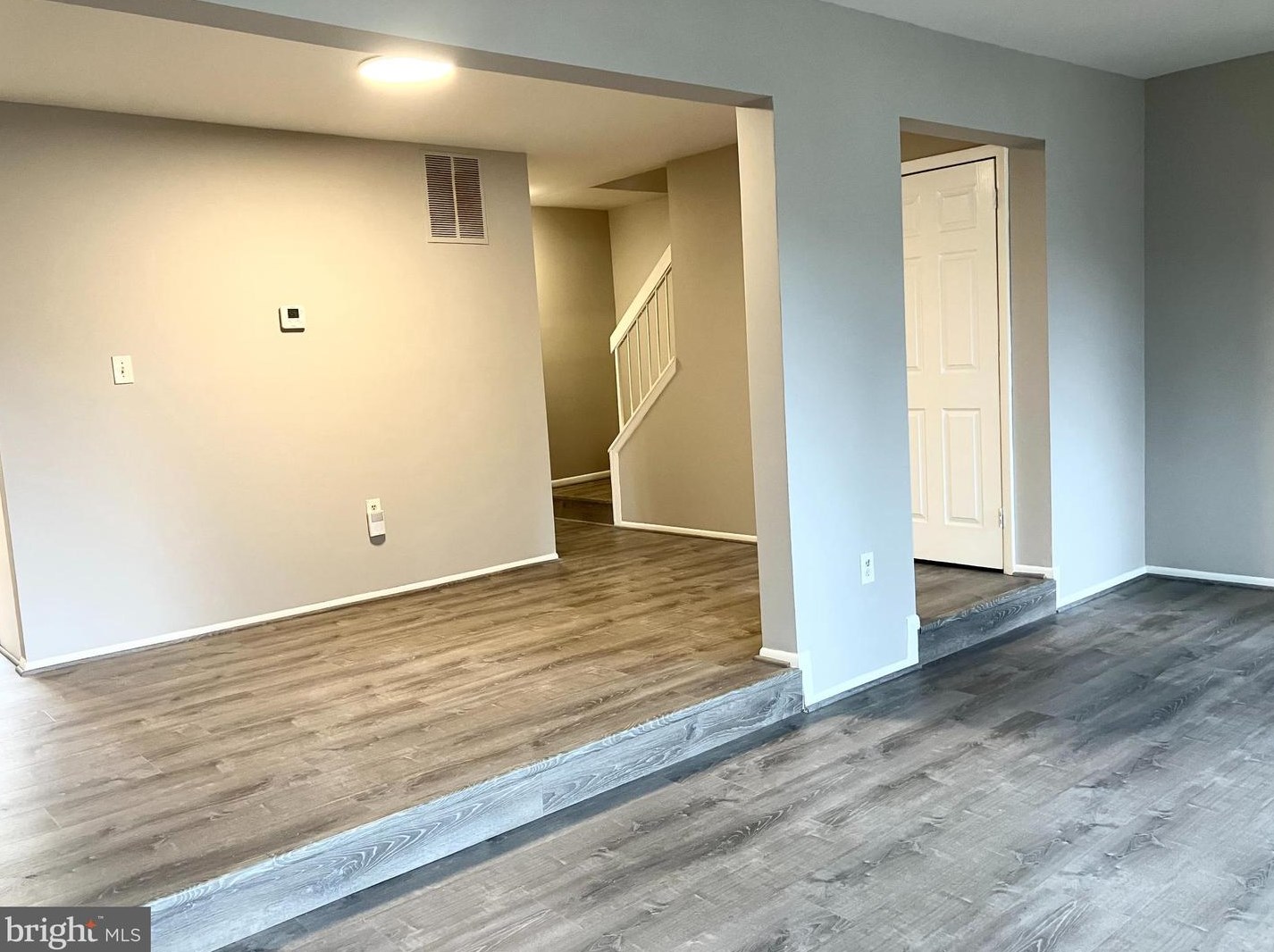 8938 Centerway Rd, Gaithersburg, MD 20879