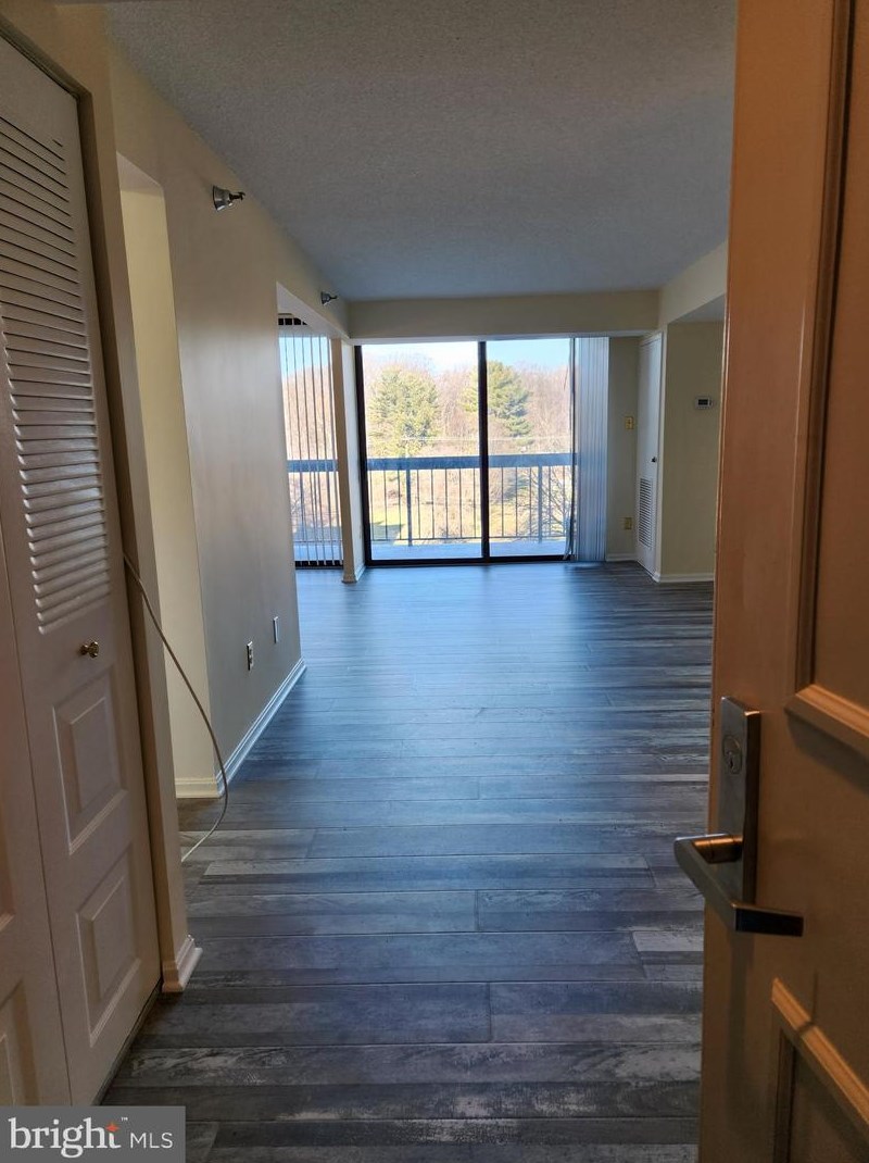 7401 Westlake Terrace #506, Bethesda, MD 20817