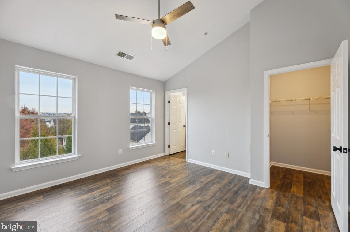 12016 Chestnut Glen Rd, Clarksburg MD  20871-4429 exterior