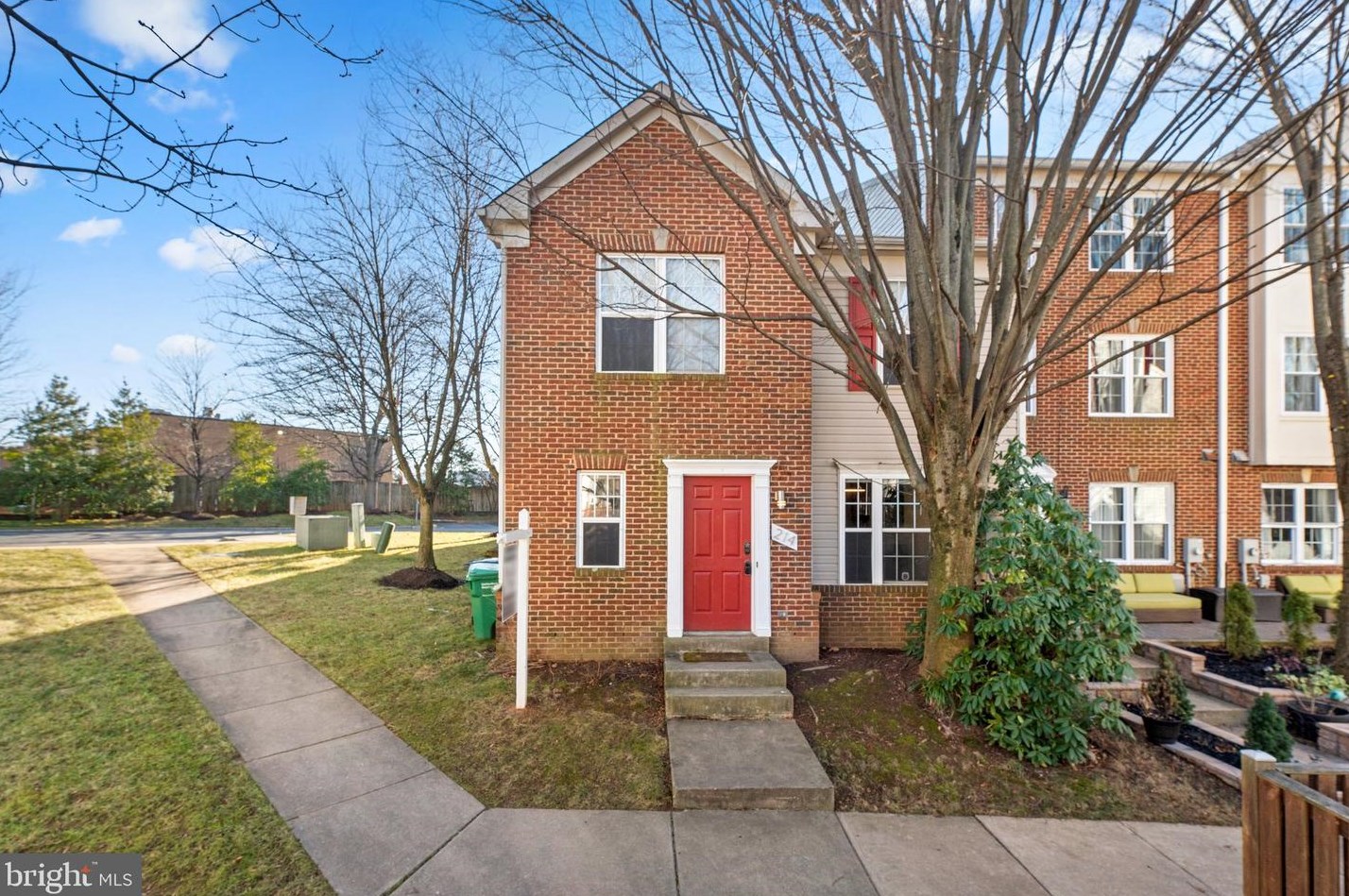 214 Swarthmore Ave, Gaithersburg, MD 20877