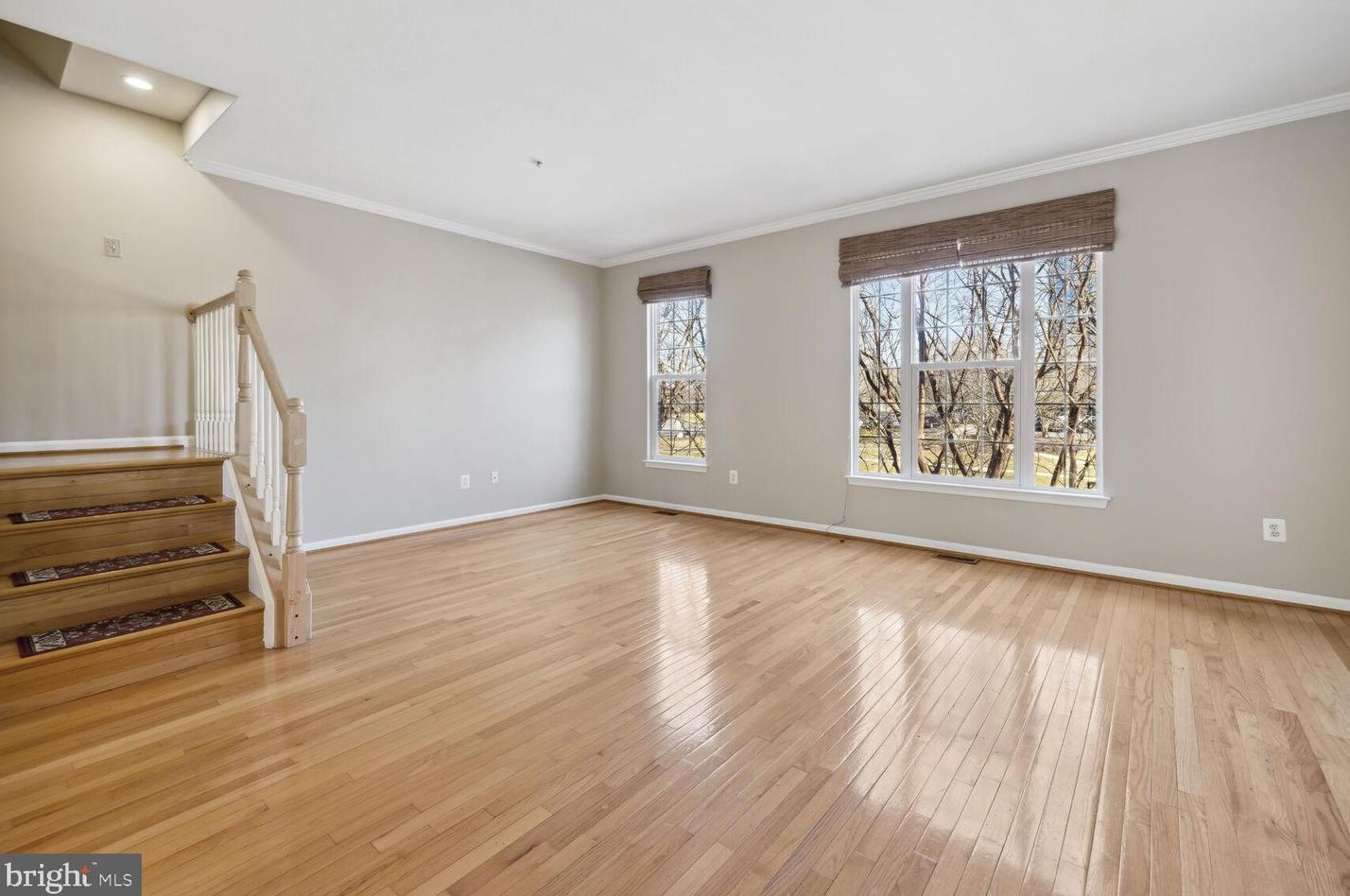 9704 Washingtonian Blvd, Gaithersburg, MD 20878