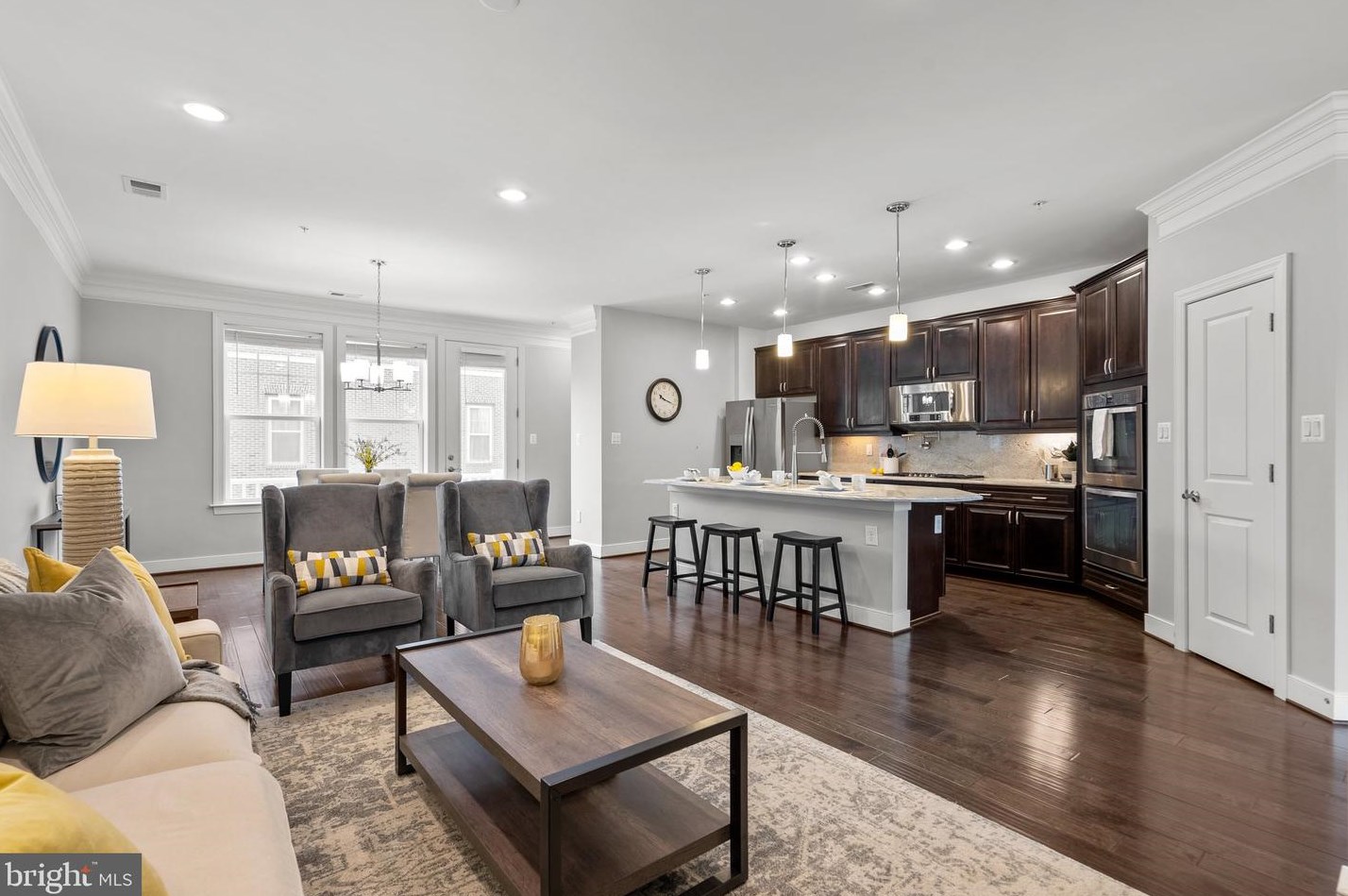 722 Crown Park Ave, Gaithersburg MD  20878-4515 exterior