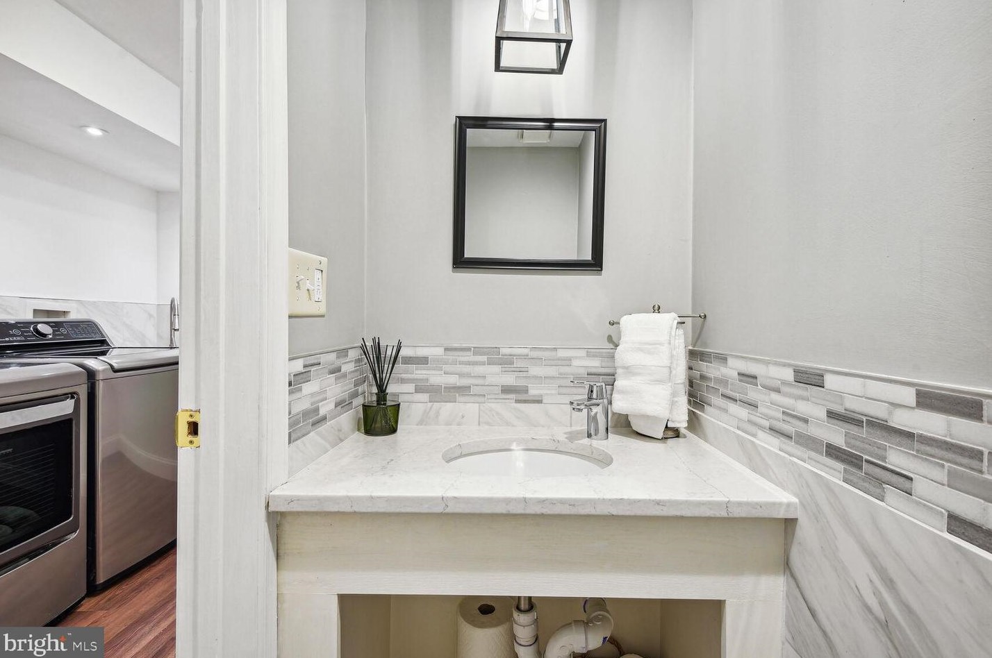 516 Mannakee St, Rockville MD 20850-2143 exterior