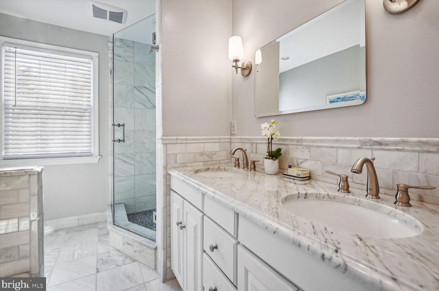 516 Mannakee St, Rockville MD 20850-2143 exterior