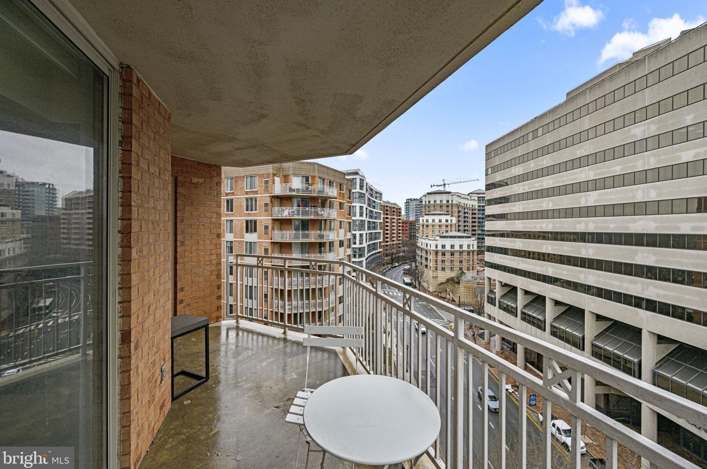 7500 Woodmont Ave #s1007, Bethesda, MD 20814