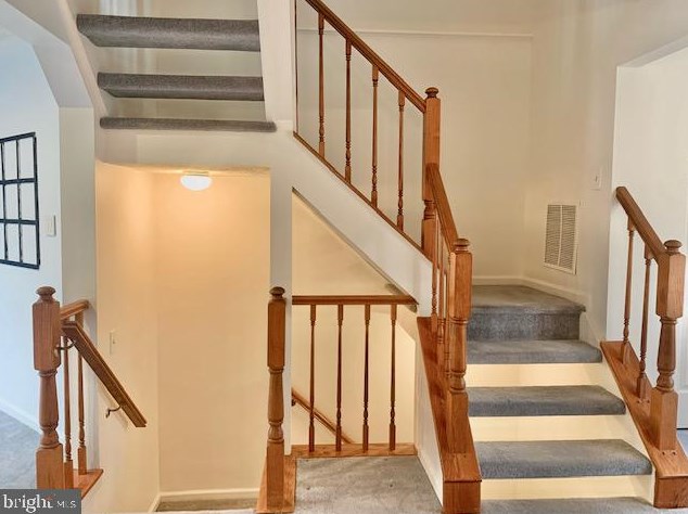 205 Leafcup Rd, Gaithersburg, MD 20878