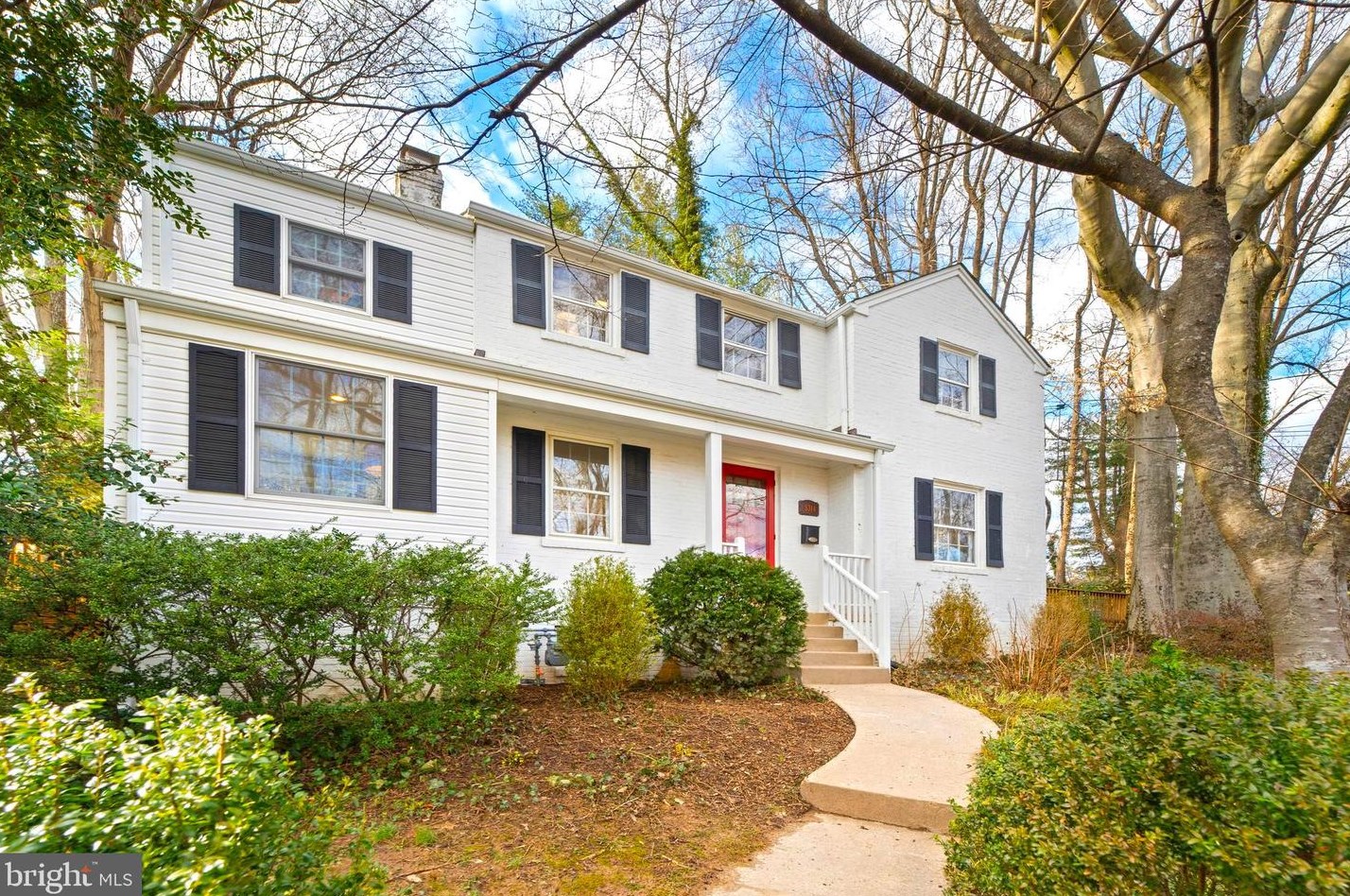 5314 Augusta St, Bethesda, MD 20816-2312