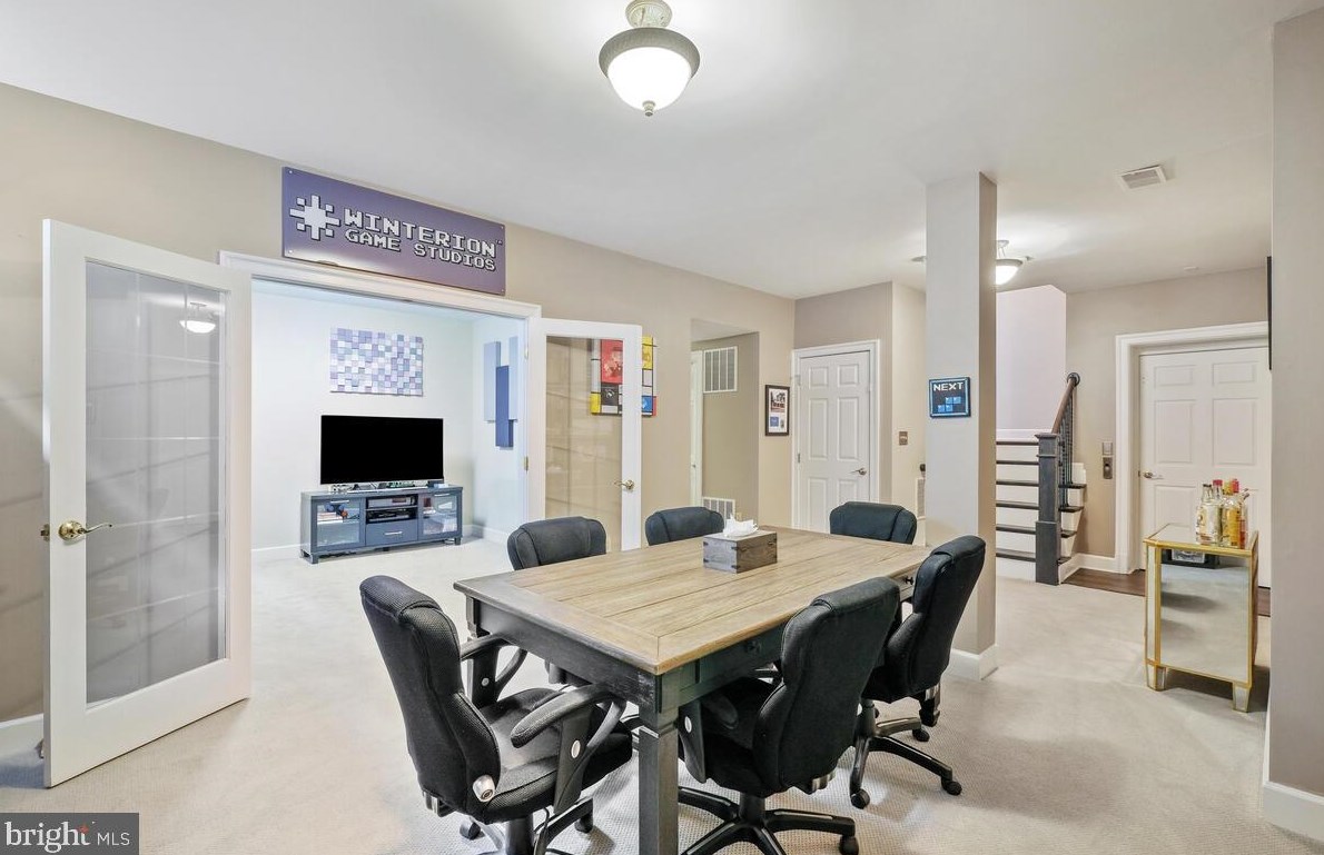 135 Treehaven St, Gaithersburg MD  20878-5748 exterior