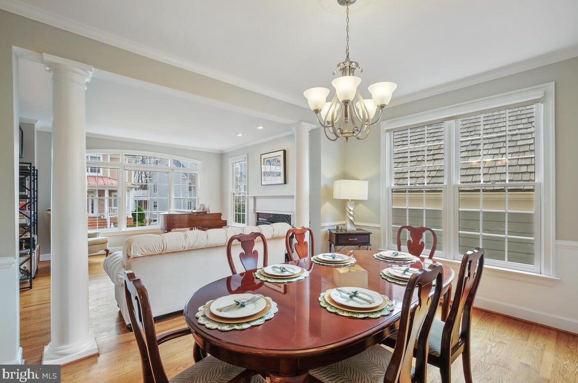135 Treehaven St, Gaithersburg MD  20878-5748 exterior