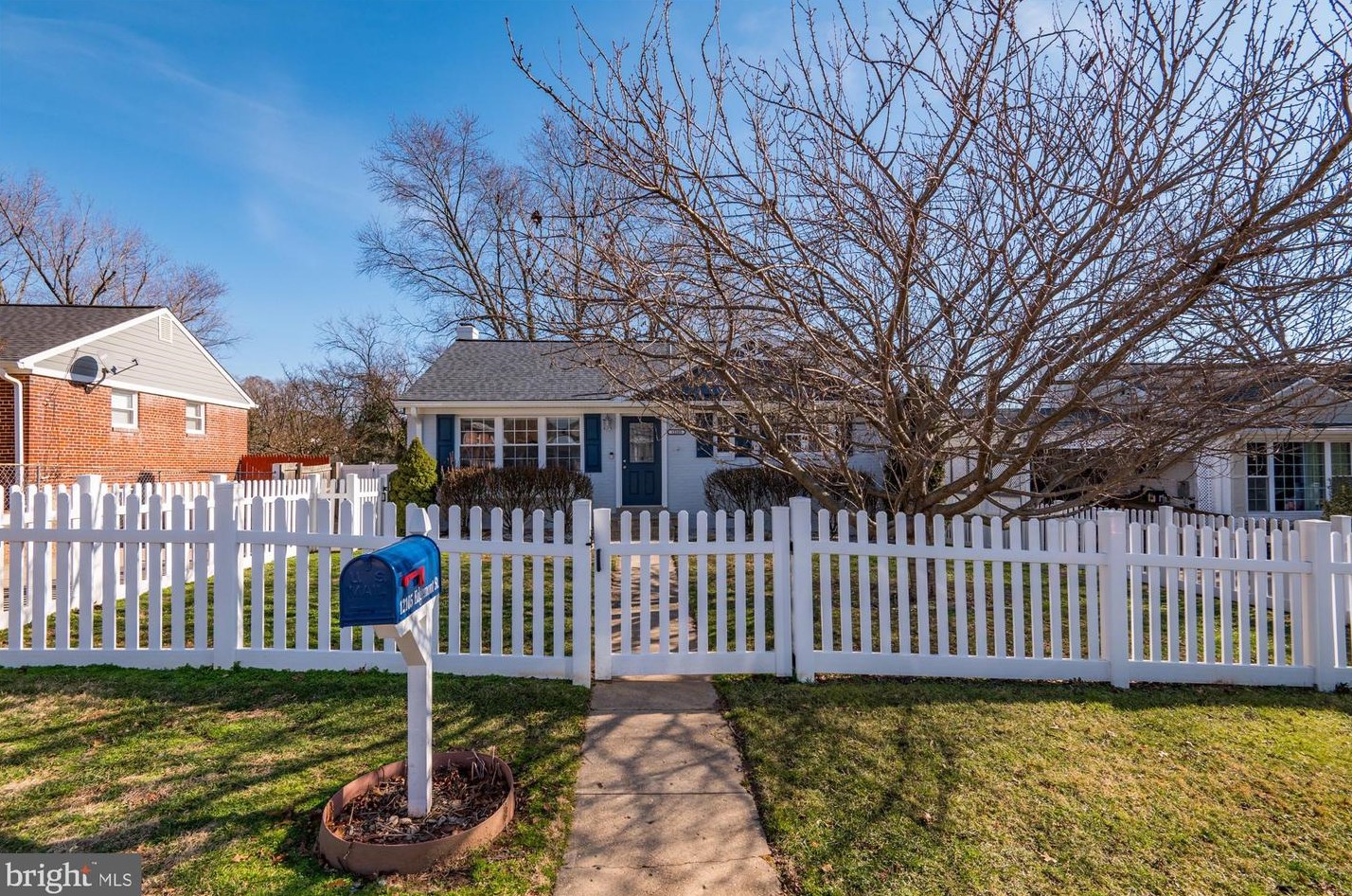 12105 Edgemont St, Silver Spring, MD 20902