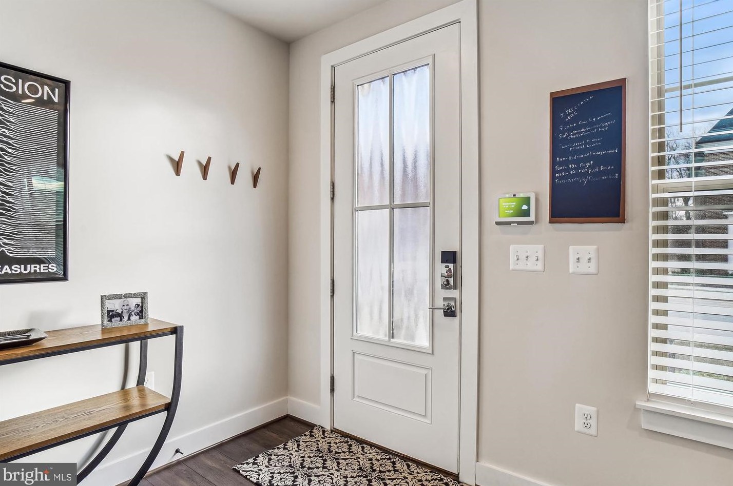 1206 Crown Park Ave, Gaithersburg, MD 20878
