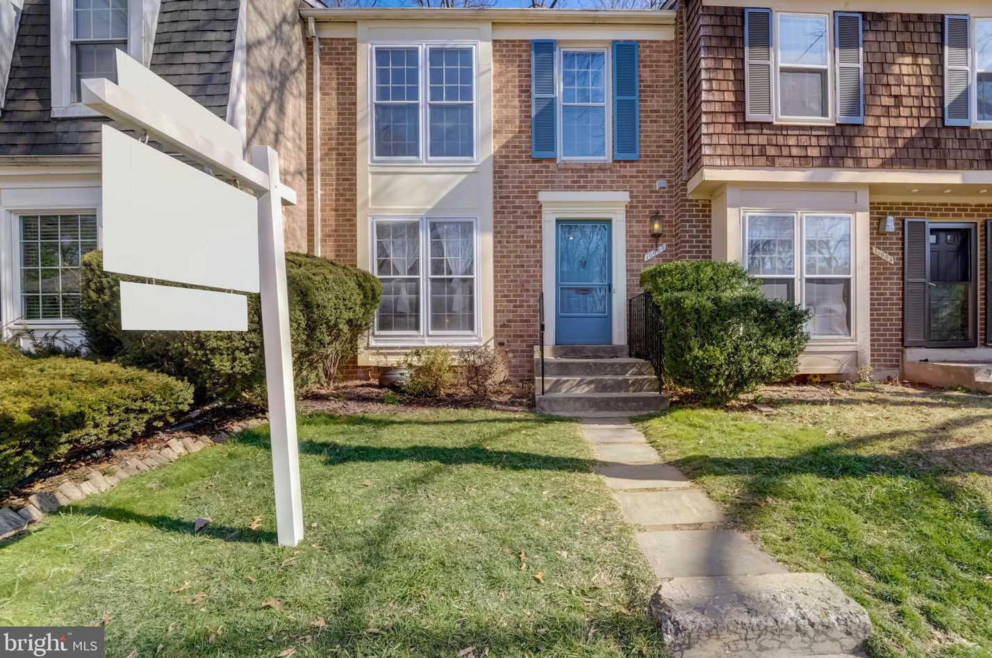 10005 Maple Leaf Ct, Gaithersburg, MD 20886-1137