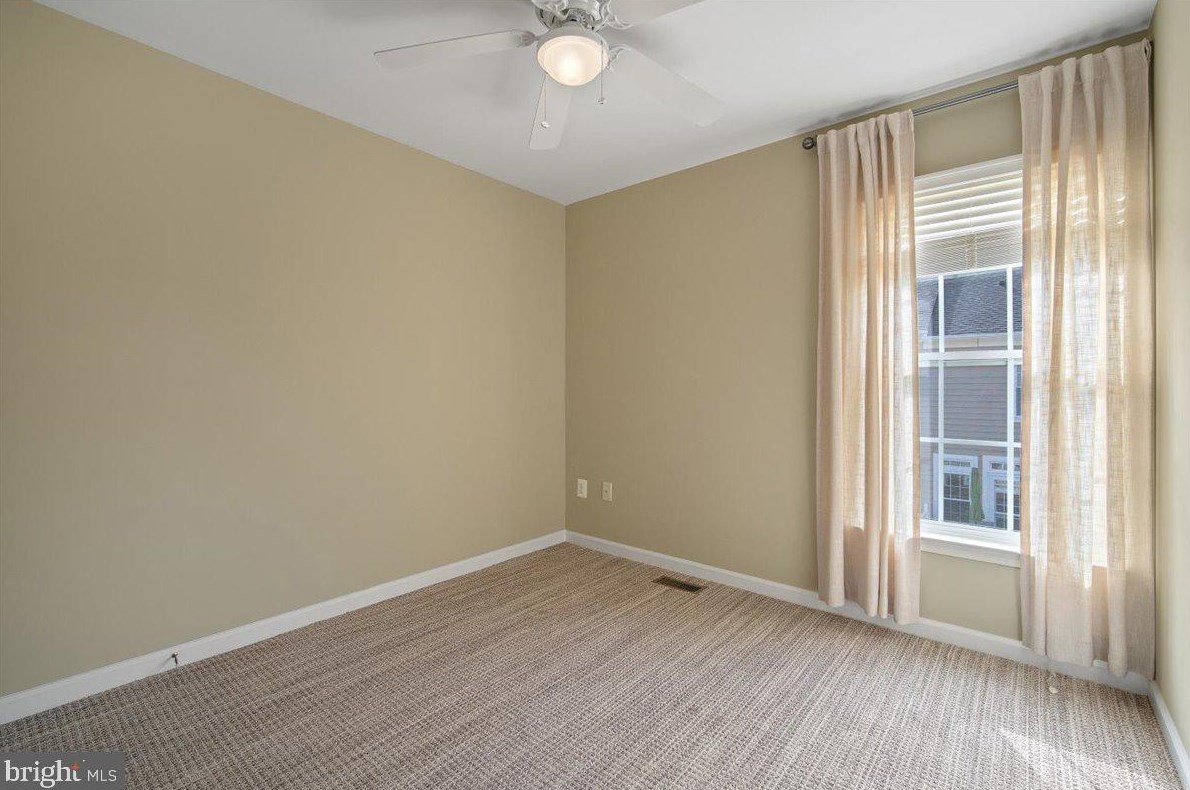 607 Gatestone St, Gaithersburg MD  20878-2187 exterior