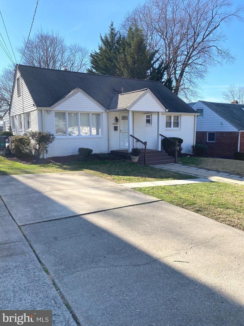 12712 Holdridge Rd, Silver Spring, MD 20906