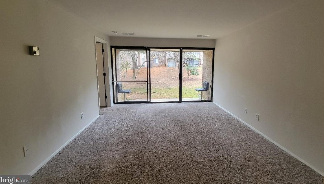 18911 Smoothstone #1, Gaithersburg, MD 20886