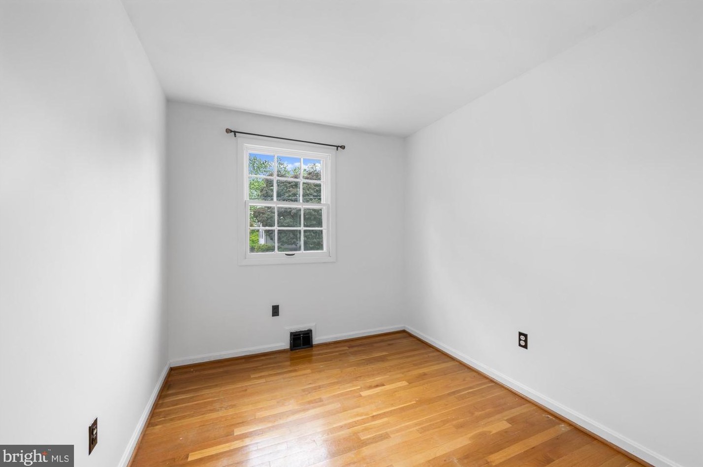 12503 Barbara Rd, Silver Spring MD 20906-4434 exterior