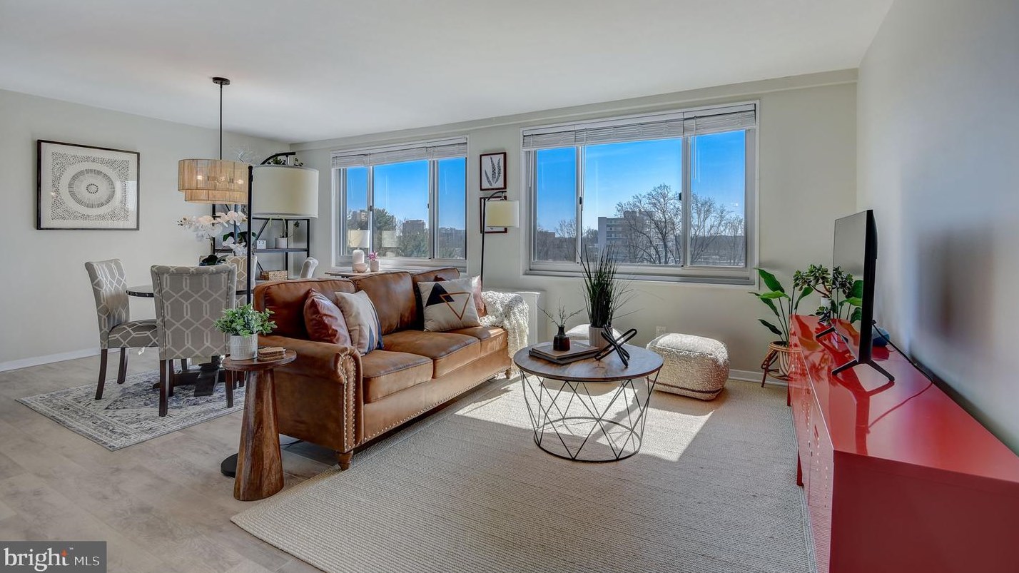 1900 Lyttonsville Rd #1109, Silver Spring, MD 20910