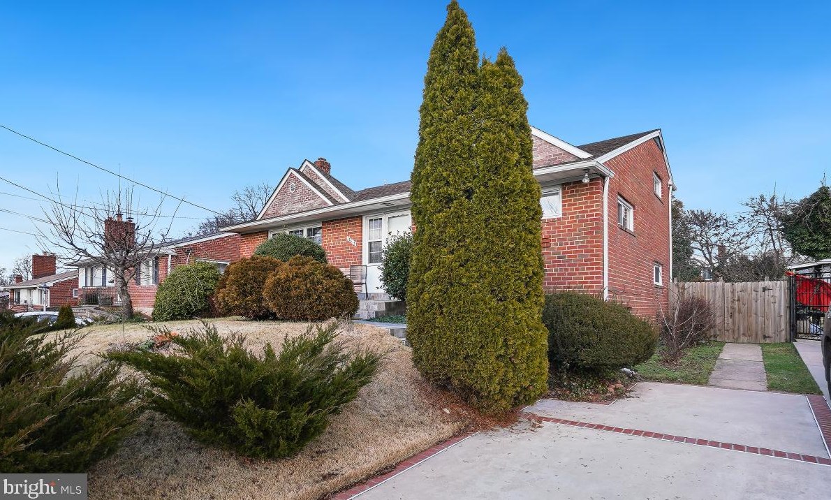 12815 Bluhill Rd, Silver Spring, MD 20906