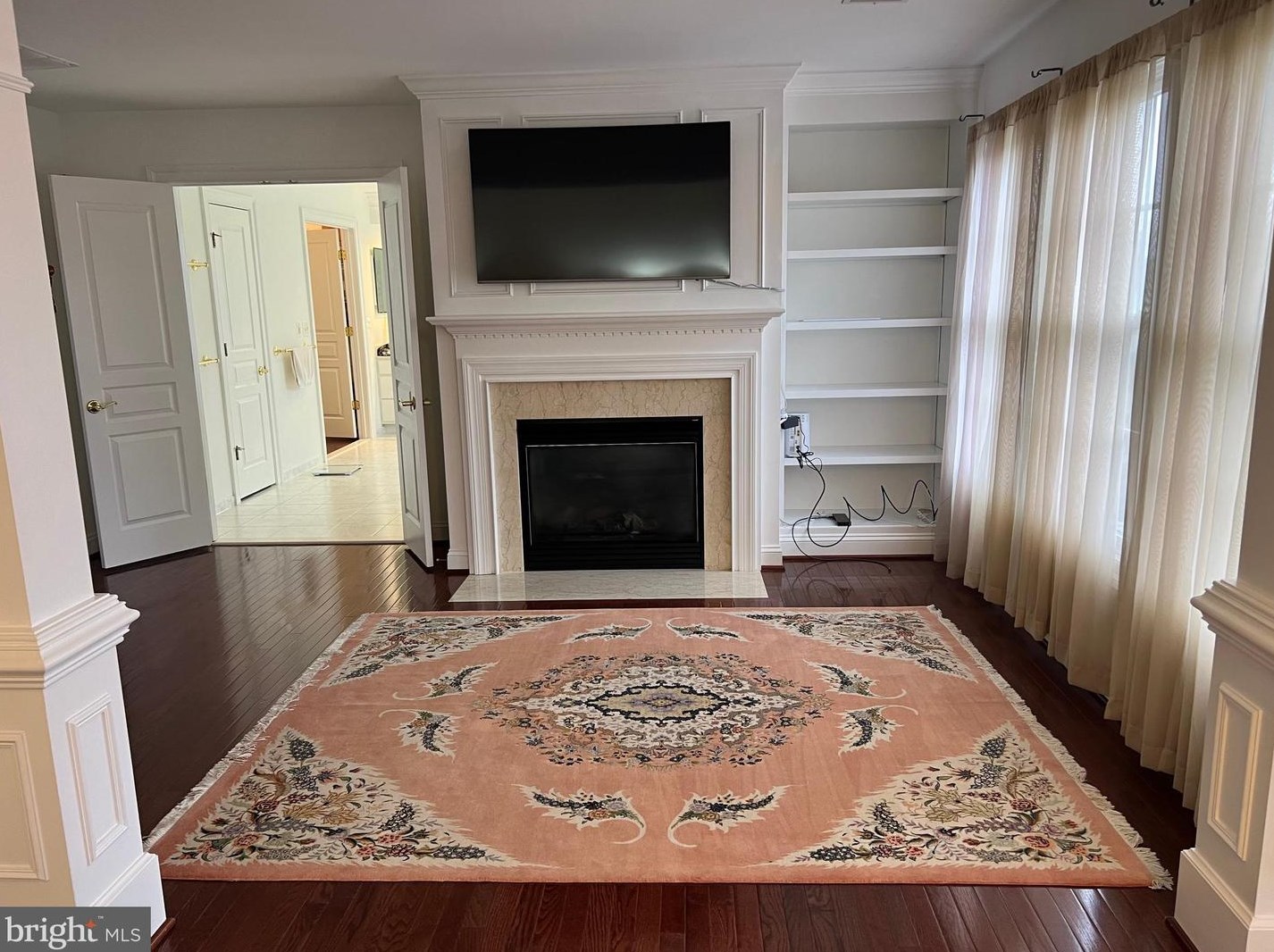 200 Long Trail Ln, Rockville MD 20850-7771 exterior