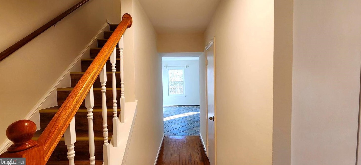 14642 Keeneland Cir, Gaithersburg, MD 20878