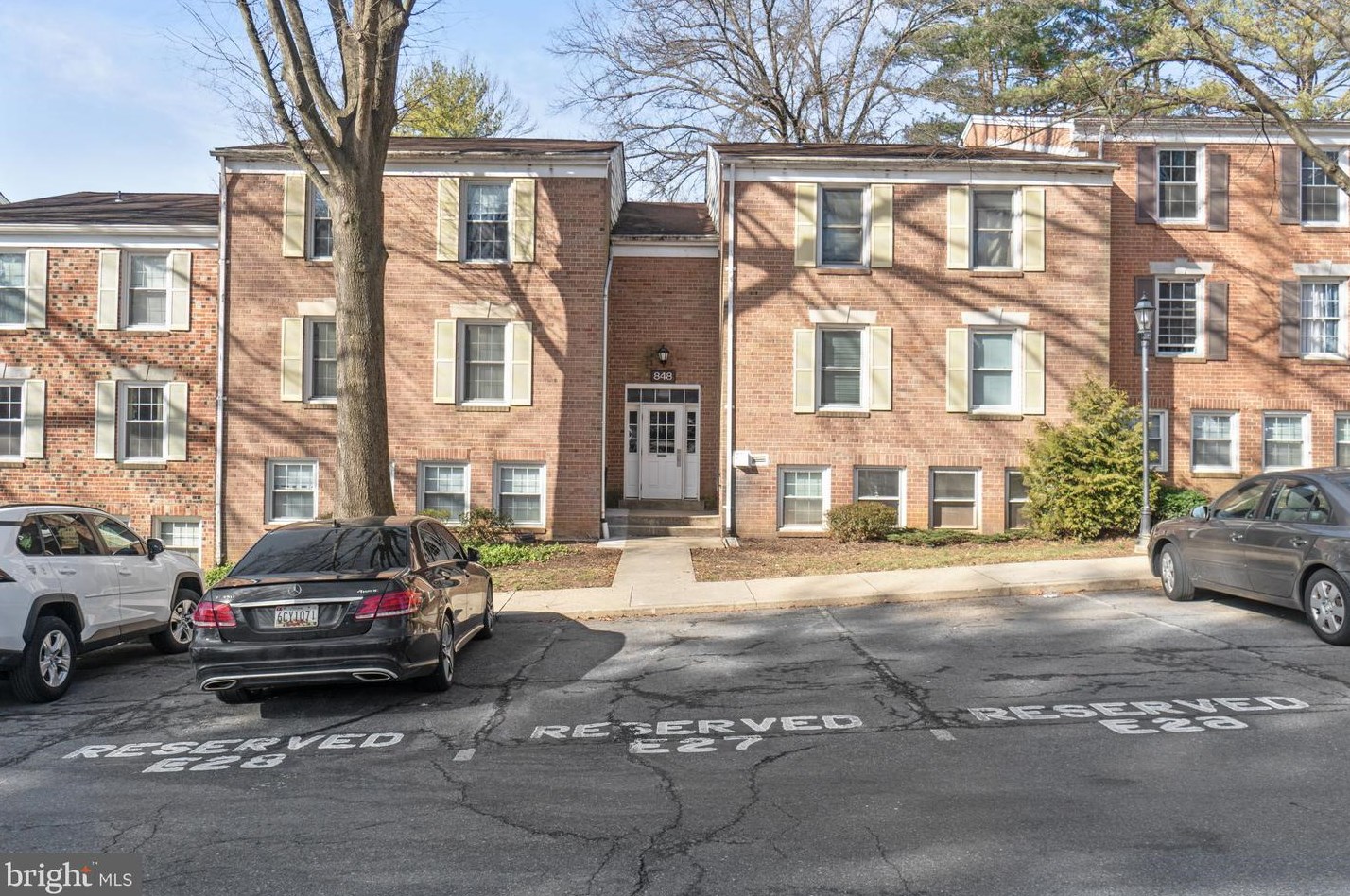 848 Quince Orchard Blvd, Gaithersburg MD  20878-1726 exterior