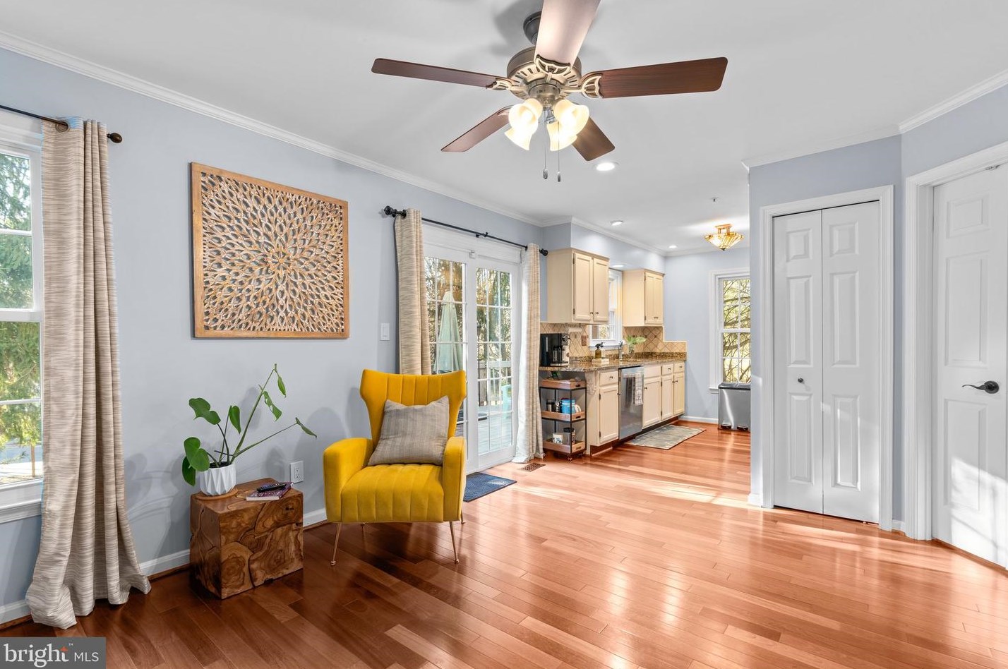 8628 Fountain Valley Dr, Gaithersburg MD  20886-5673 exterior