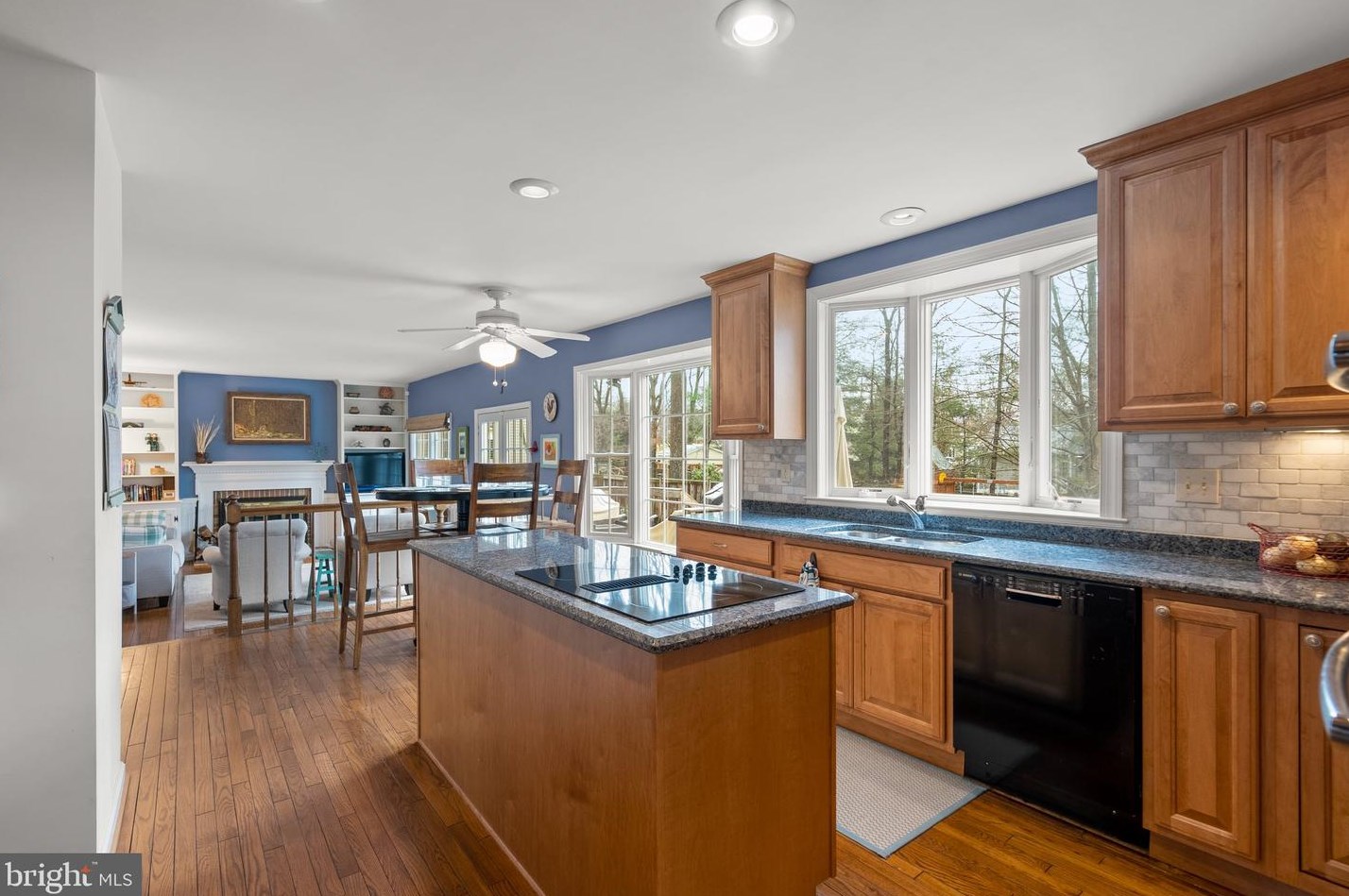 4208 Thorncroft Ter, Olney MD  20832-2950 exterior