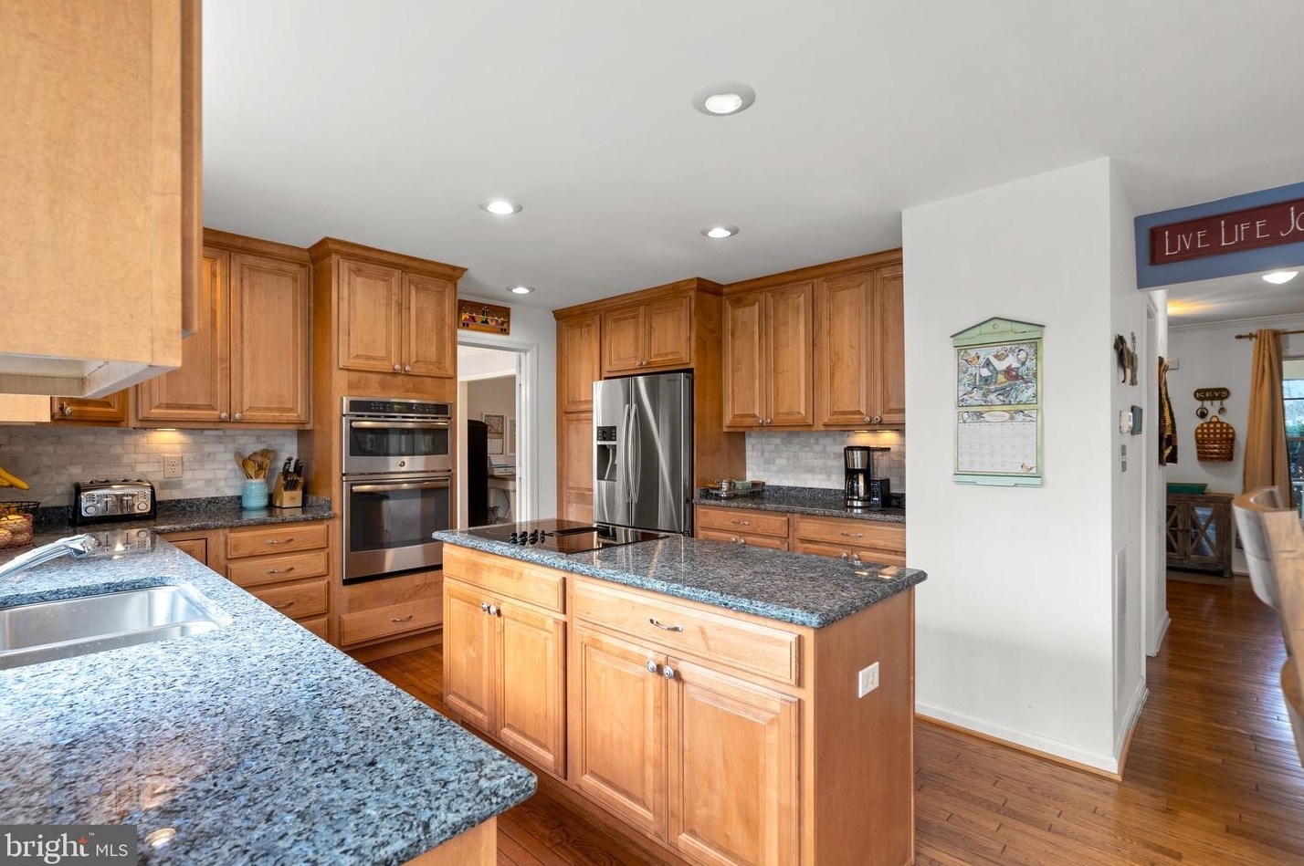 4208 Thorncroft Ter, Olney MD  20832-2950 exterior