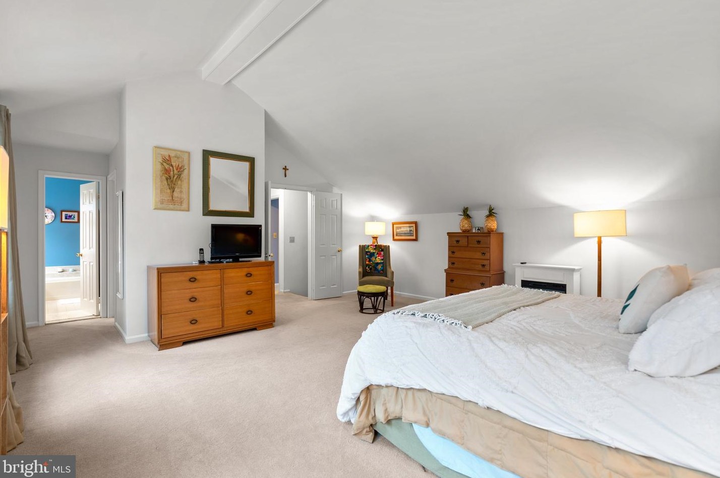 4208 Thorncroft Ter, Olney MD  20832-2950 exterior