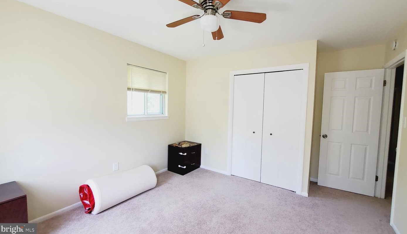 25004 Woodfield School Rd, Gaithersburg MD  20882-3711 exterior