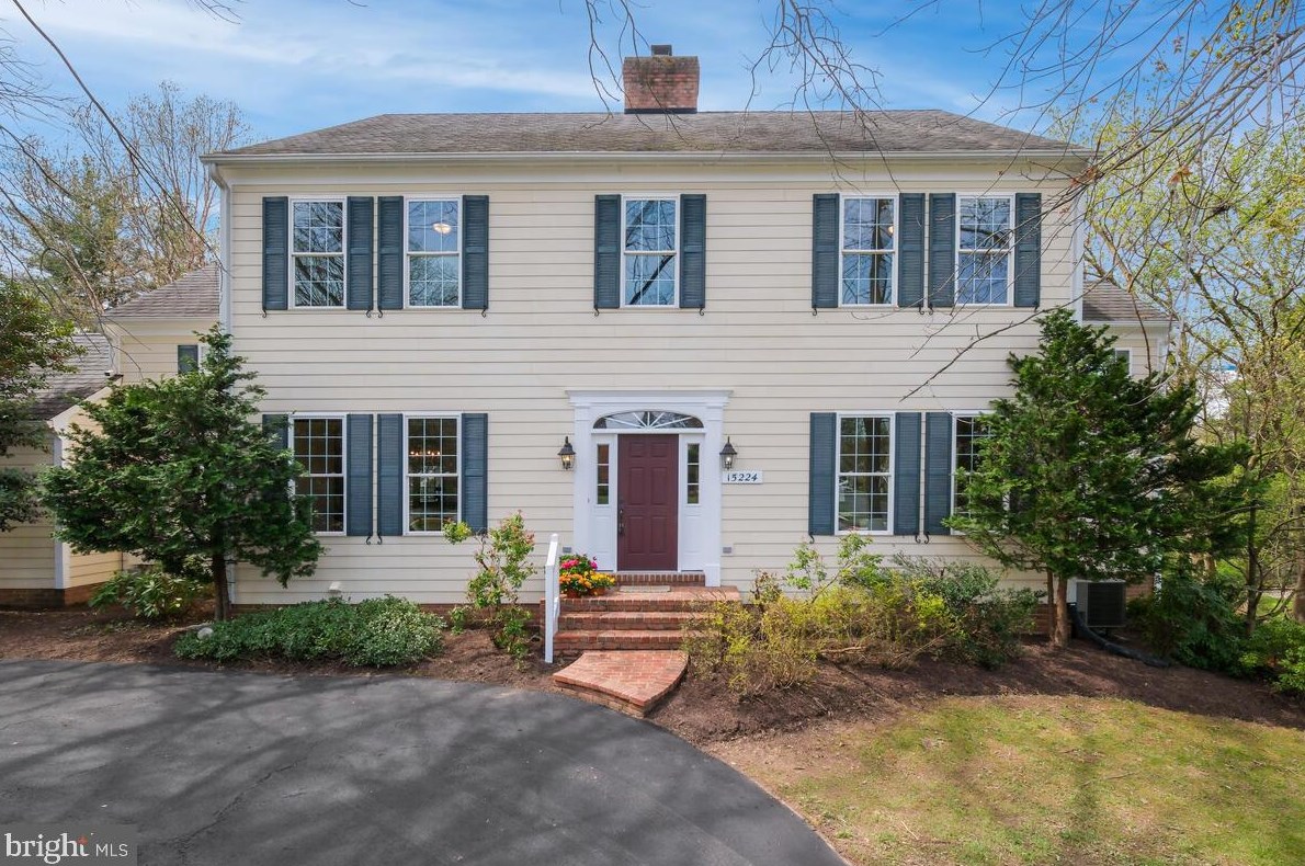 15224 Jones Ln, Gaithersburg, MD 20878-3717
