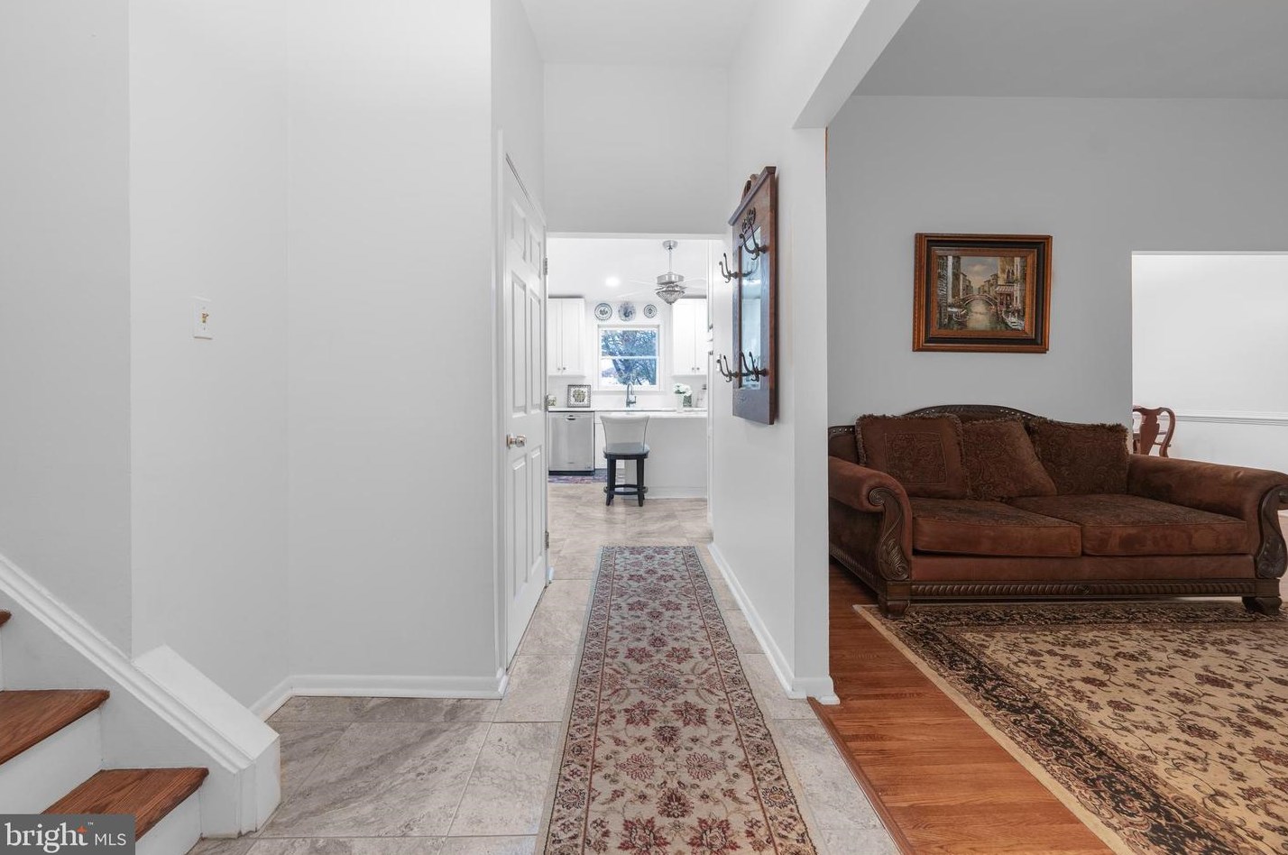 15300 Beaufort Pl, Silver Spring MD  20905-4202 exterior