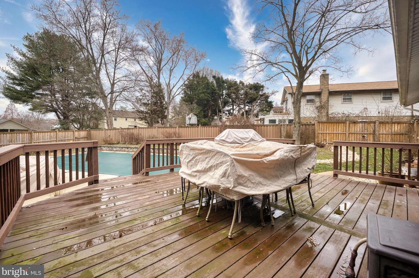 15300 Beaufort Pl, Silver Spring MD  20905-4202 exterior