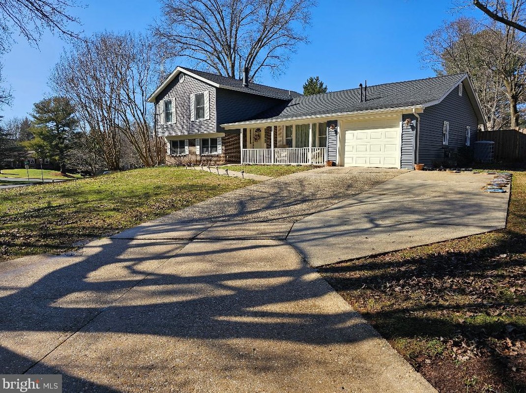 15300 Beaufort Pl, Silver Spring MD  20905-4202 exterior