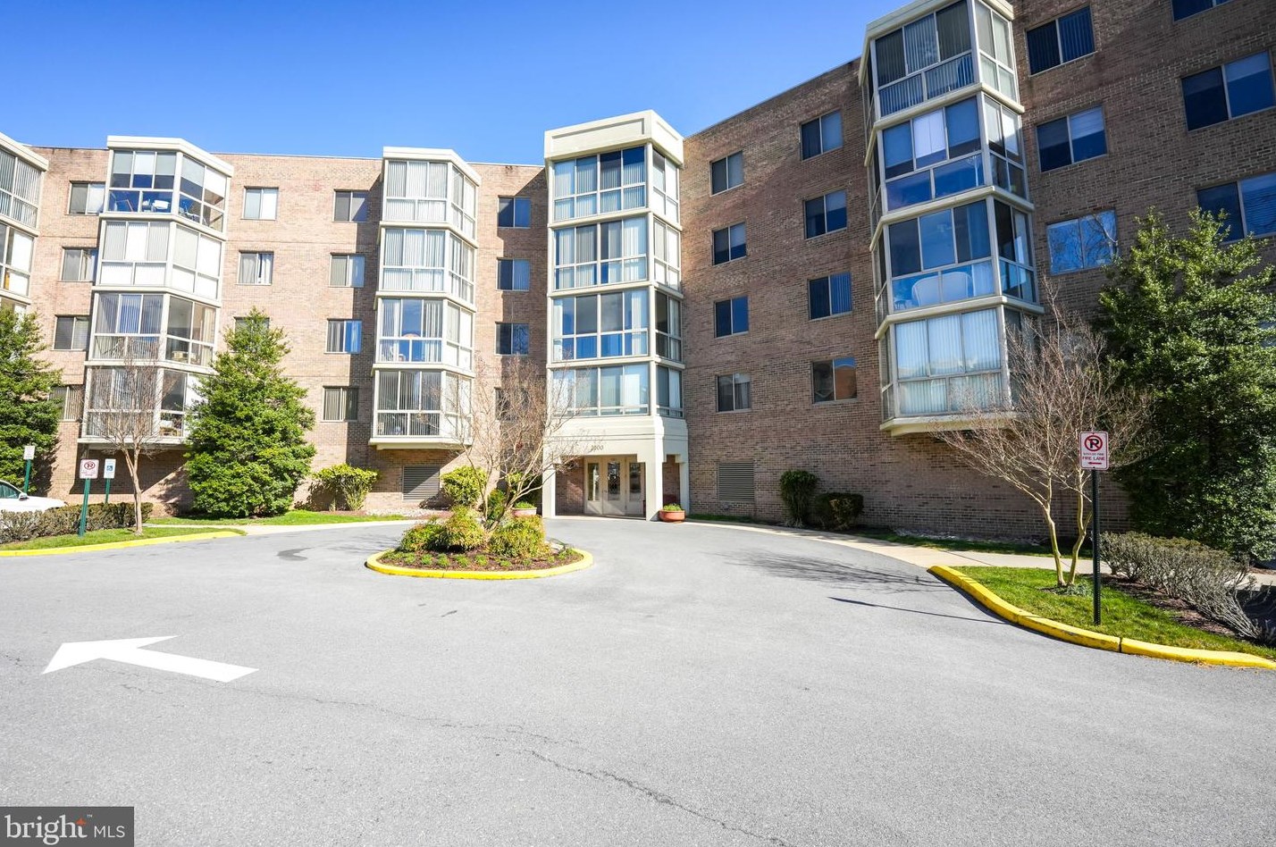 2900 N Leisure World Blvd #514, Silver Spring, MD 20906