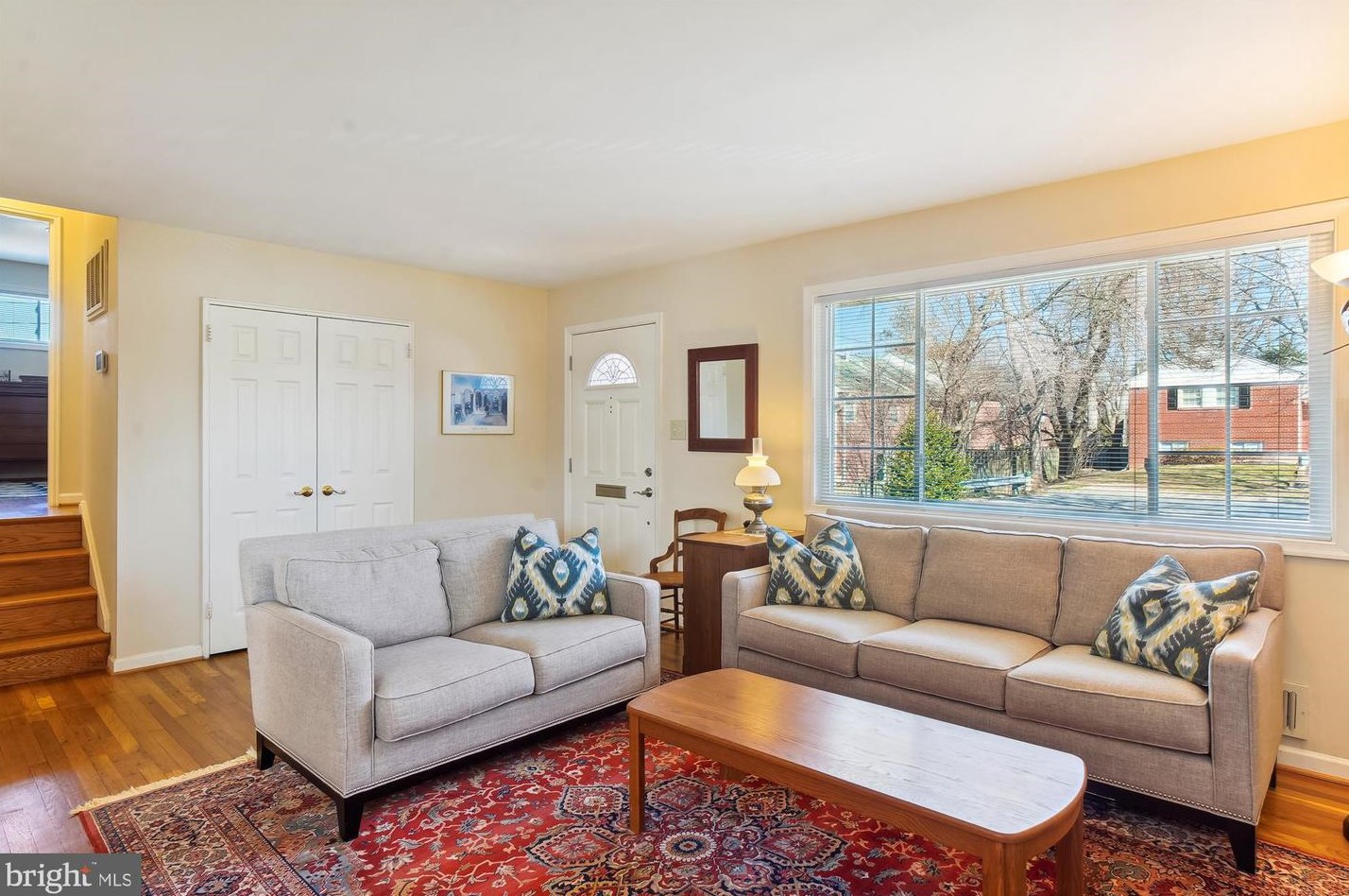 11004 Havenpark Dr, Silver Spring, MD 20902