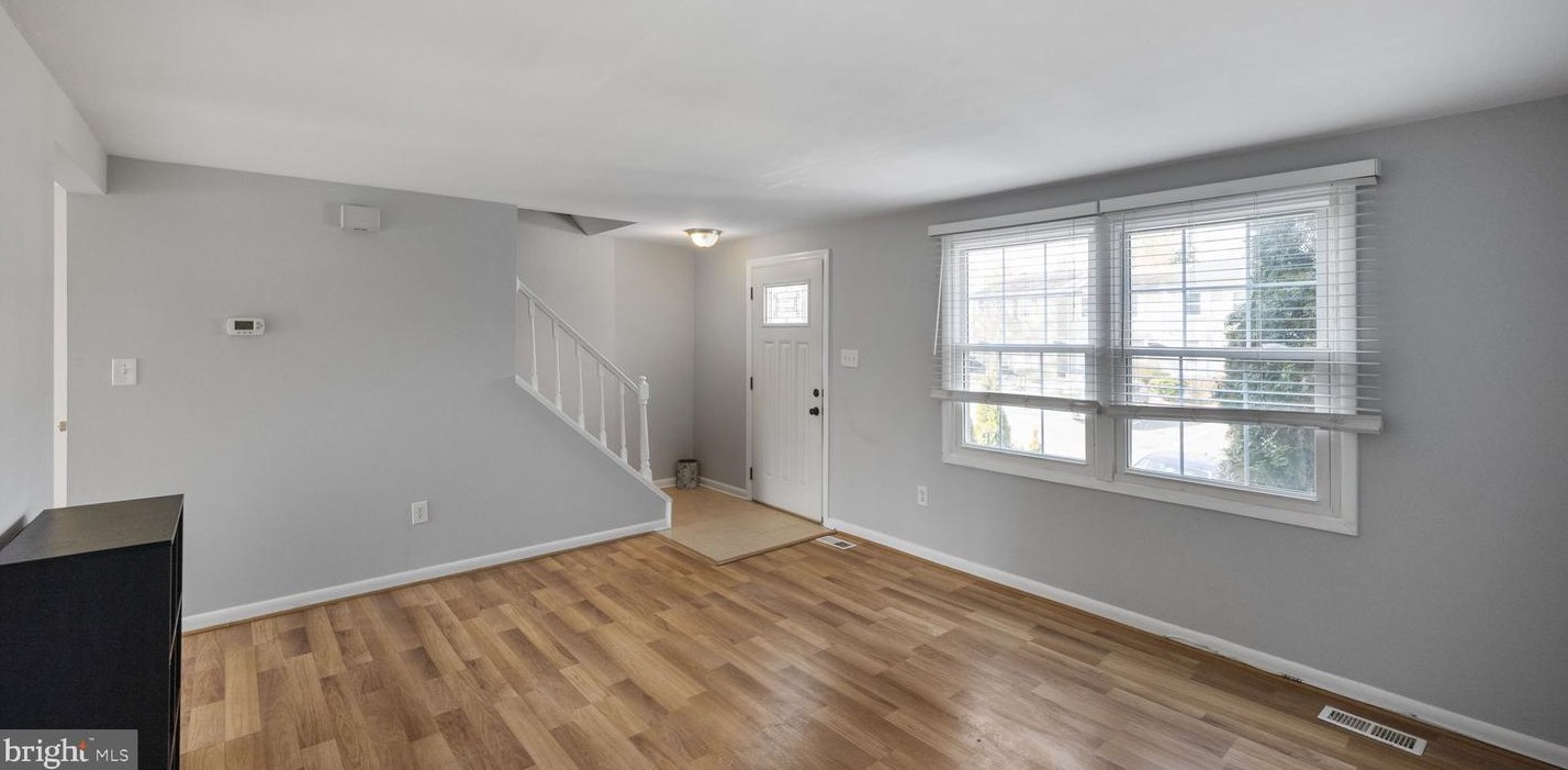 18729 Pintail Ln, Gaithersburg, MD 20879-1753