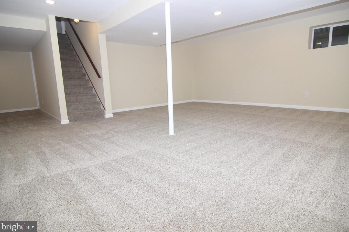 9632 Whetstone Dr, Gaithersburg MD  20886-3113 exterior