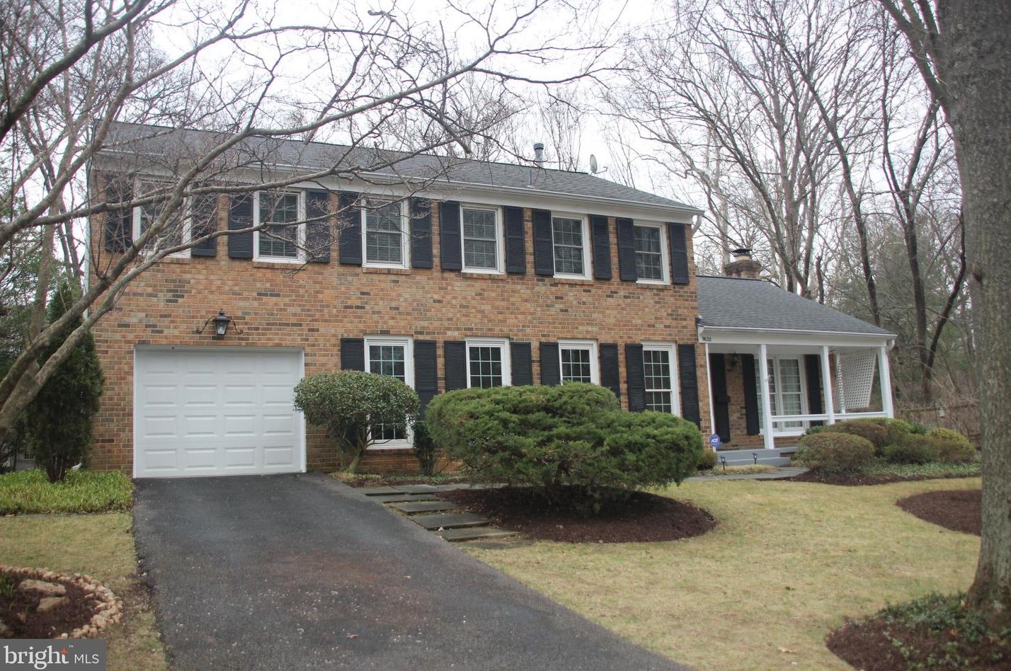 9632 Whetstone Dr, Gaithersburg, MD 20886-3113