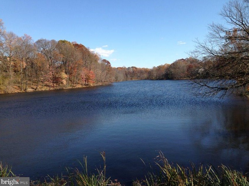 9632 Whetstone Dr, Gaithersburg MD  20886-3113 exterior