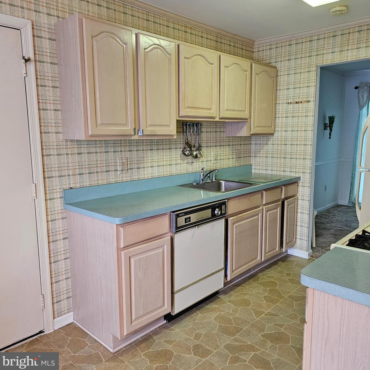 18309 Gardenia Way, Gaithersburg MD  20879-4655 exterior