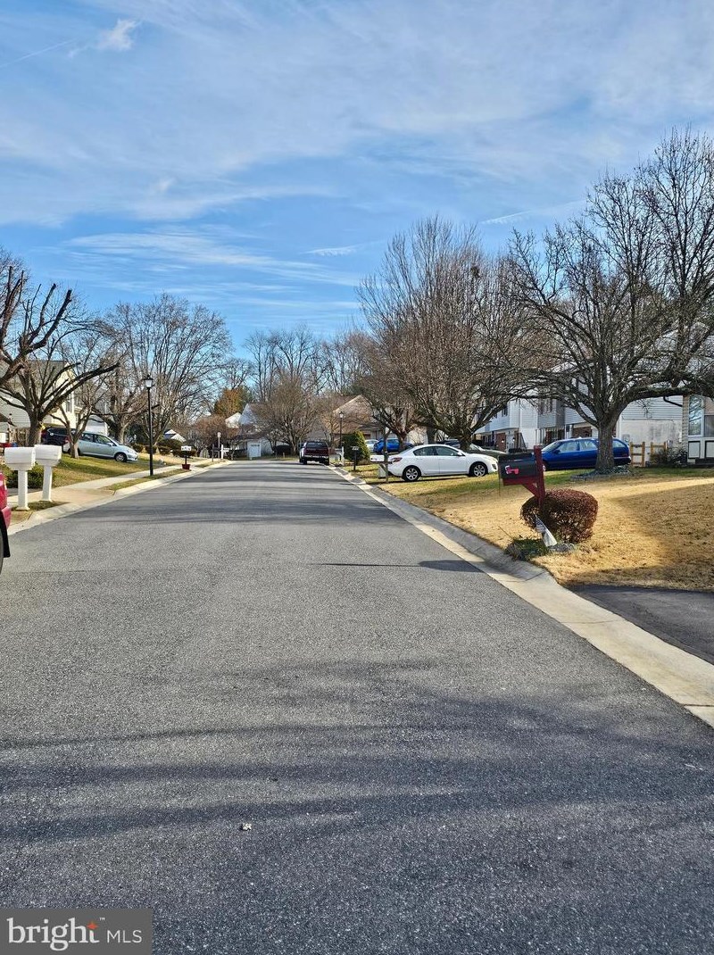 18309 Gardenia Way, Gaithersburg MD  20879-4655 exterior