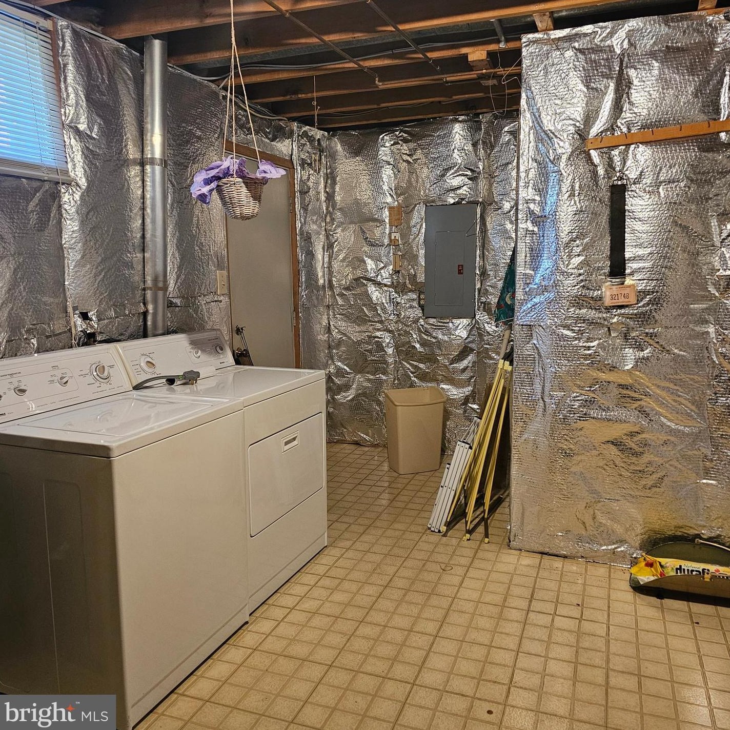 18309 Gardenia Way, Gaithersburg MD  20879-4655 exterior