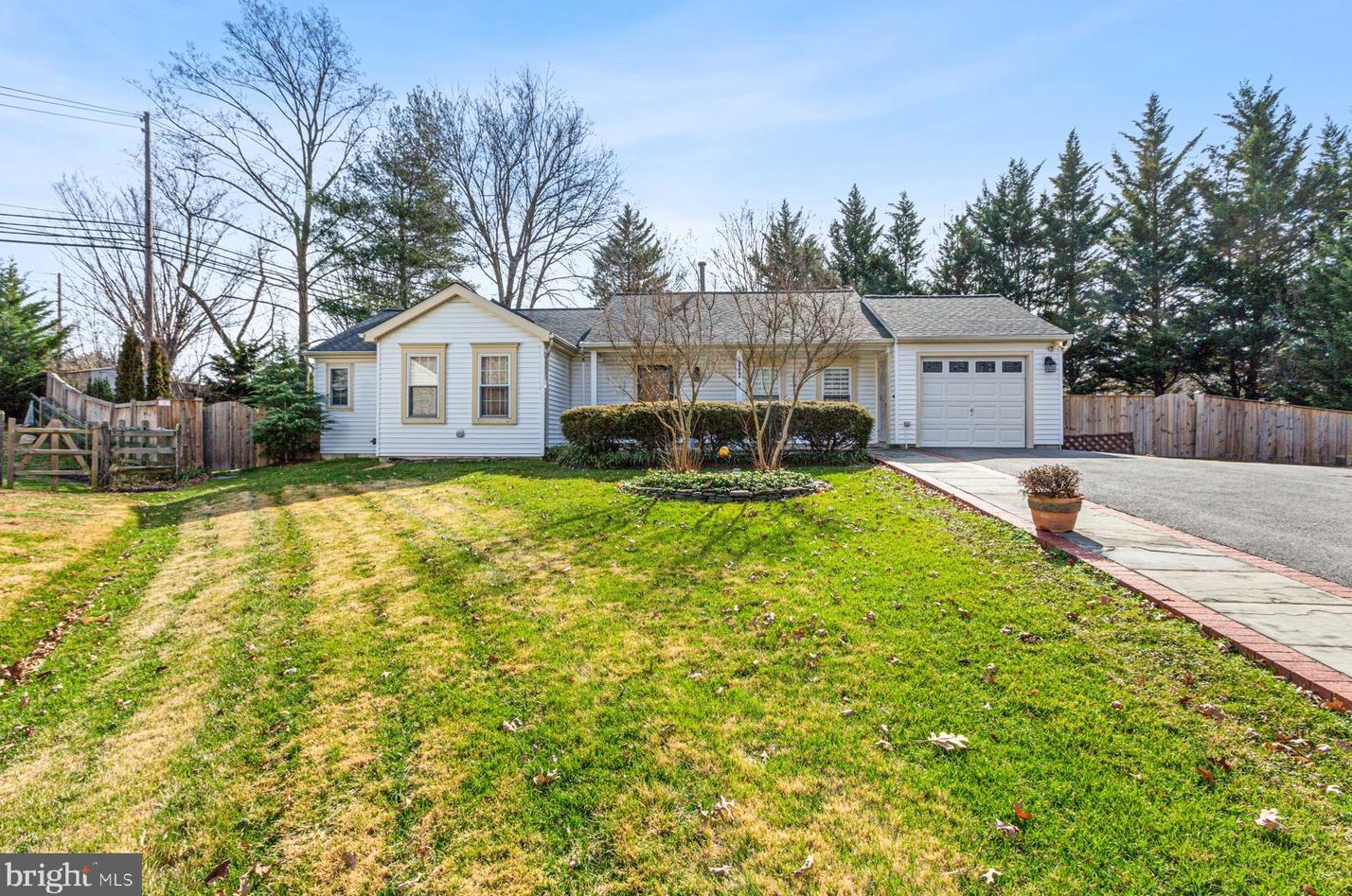 3604 Winter Laurel Ter, Olney MD  20832-2242 exterior