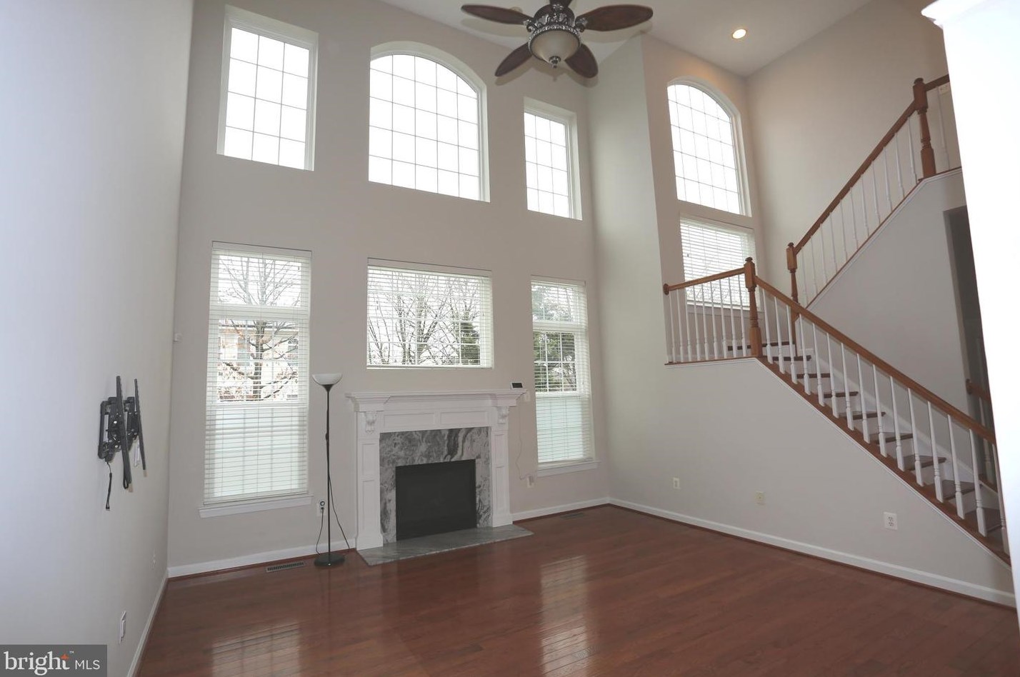 13603 Gum Spg Dr, Rockville MD 20850-3587 exterior