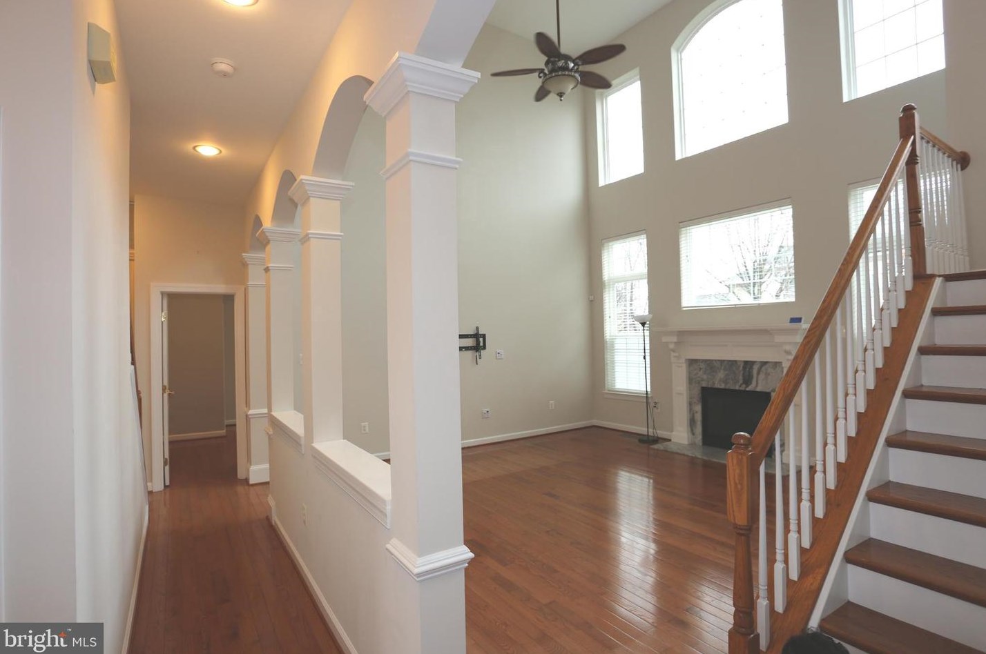 13603 Gum Spg Dr, Rockville MD 20850-3587 exterior