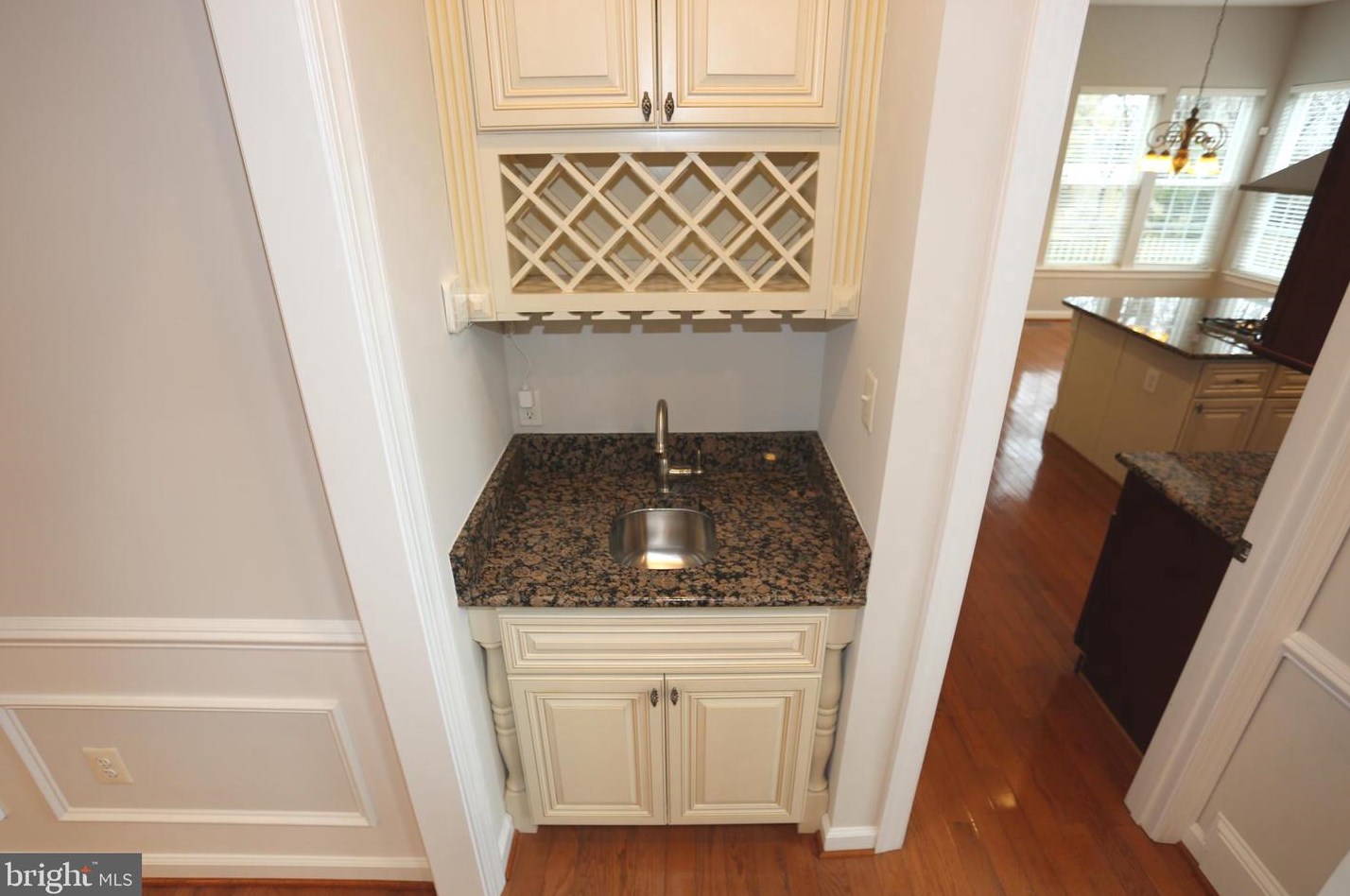 13603 Gum Spg Dr, Rockville MD 20850-3587 exterior