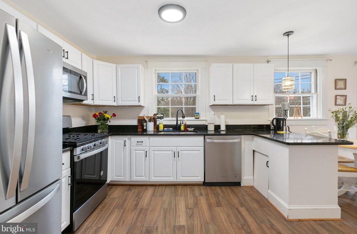 6901 Westmoreland Ave, Silver Spring MD 20912-4409 exterior