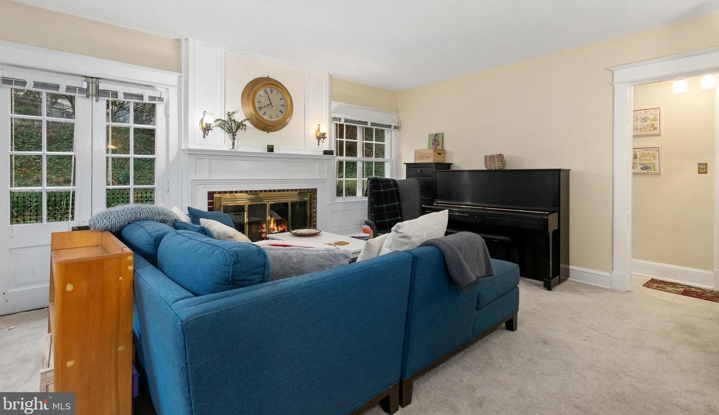 6901 Westmoreland Ave, Silver Spring MD 20912-4409 exterior