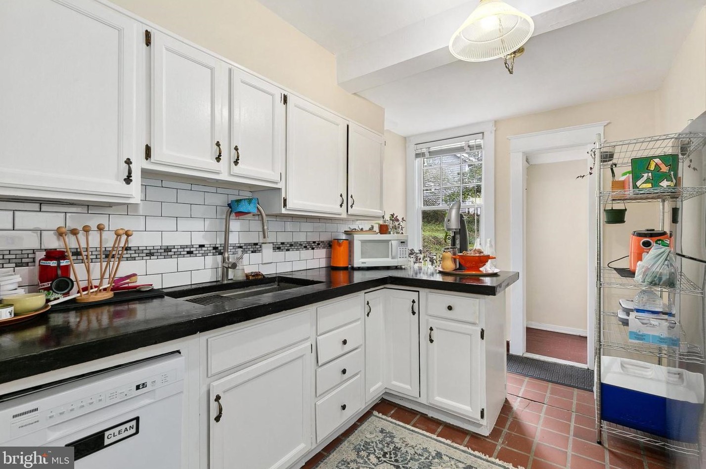 6901 Westmoreland Ave, Silver Spring MD 20912-4409 exterior